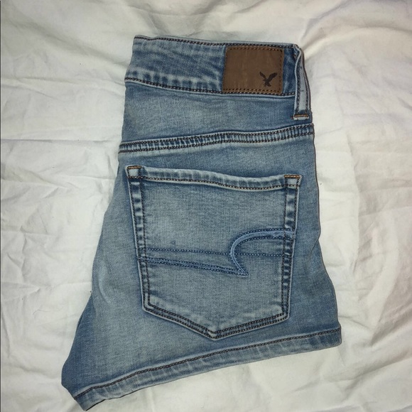 American eagle high rise shorts - Picture 2 of 2